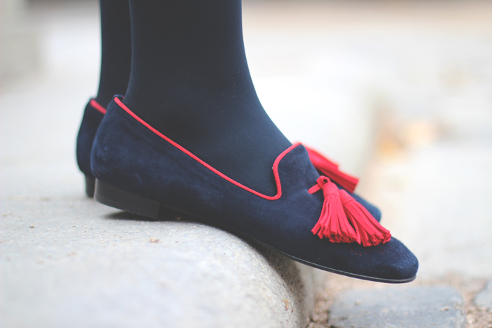 Slippers, blue and red, slippers con borlas, My Showroom, Priscila Betancort