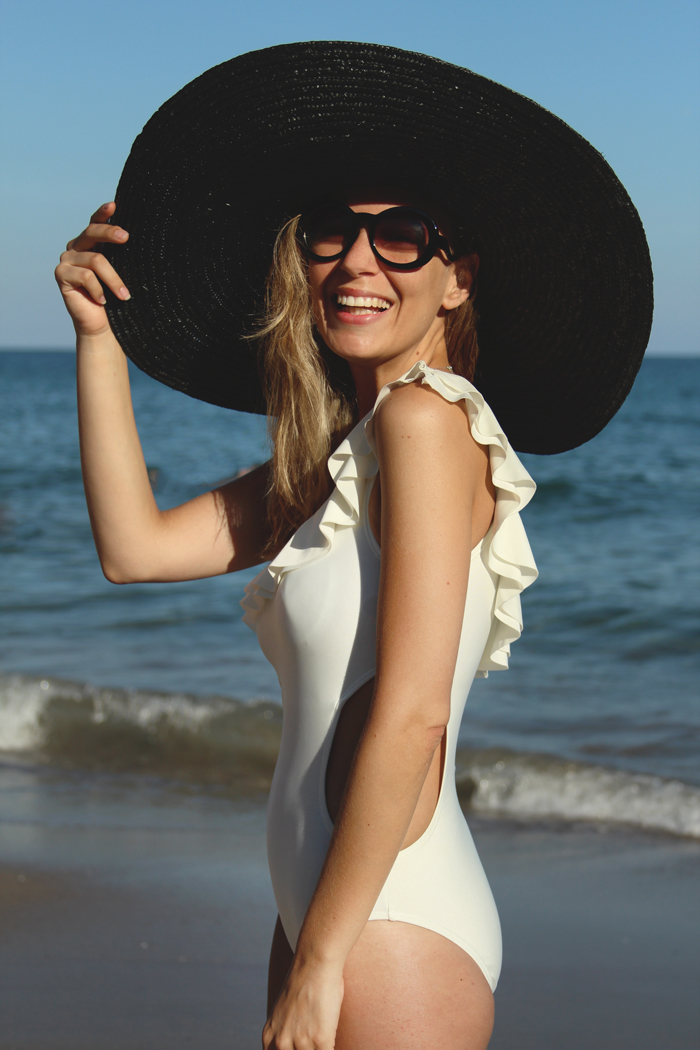 Hat, swimsuit, ebay, glam, white, beach, holidays, 