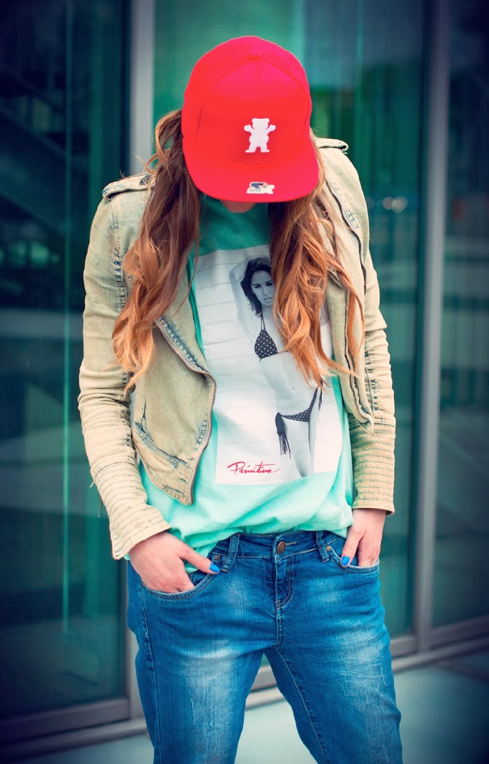 cap, inspiration, street style, red, denim biker, fashion