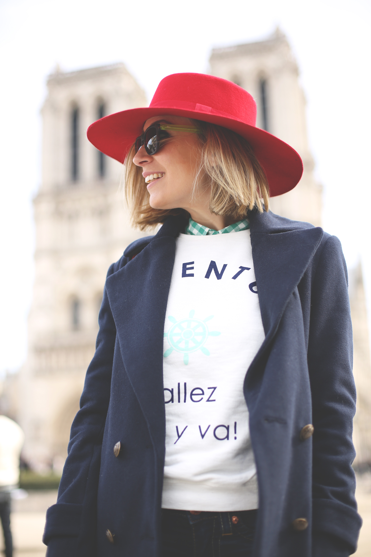 fashion blog, fashion week, paris, maxi hat, blonde girl, blue coat, love, trend, white sneakers, 