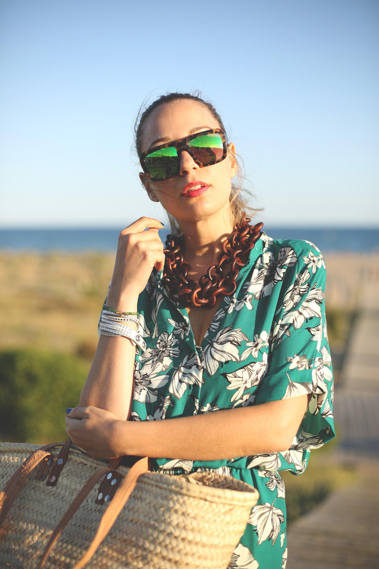 Sunglass Island, Jumpsuit, green, floral print, sheinside, wood necklace, slake bracelet, swarovski