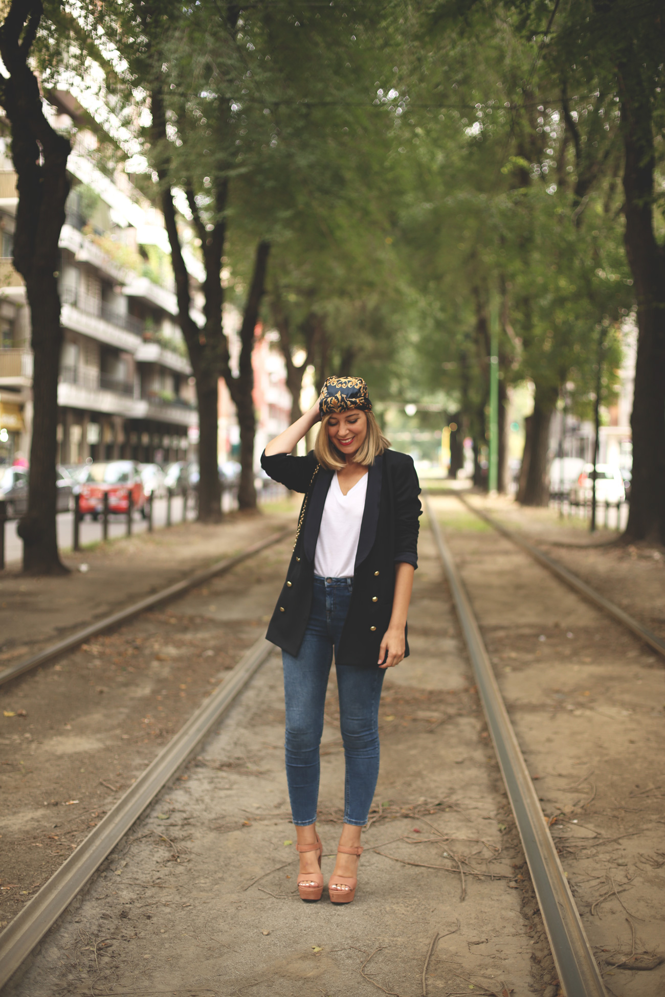 Blazer, Milan Fashion Week, Street style, woman, blue, gold, September 2014, Milano
