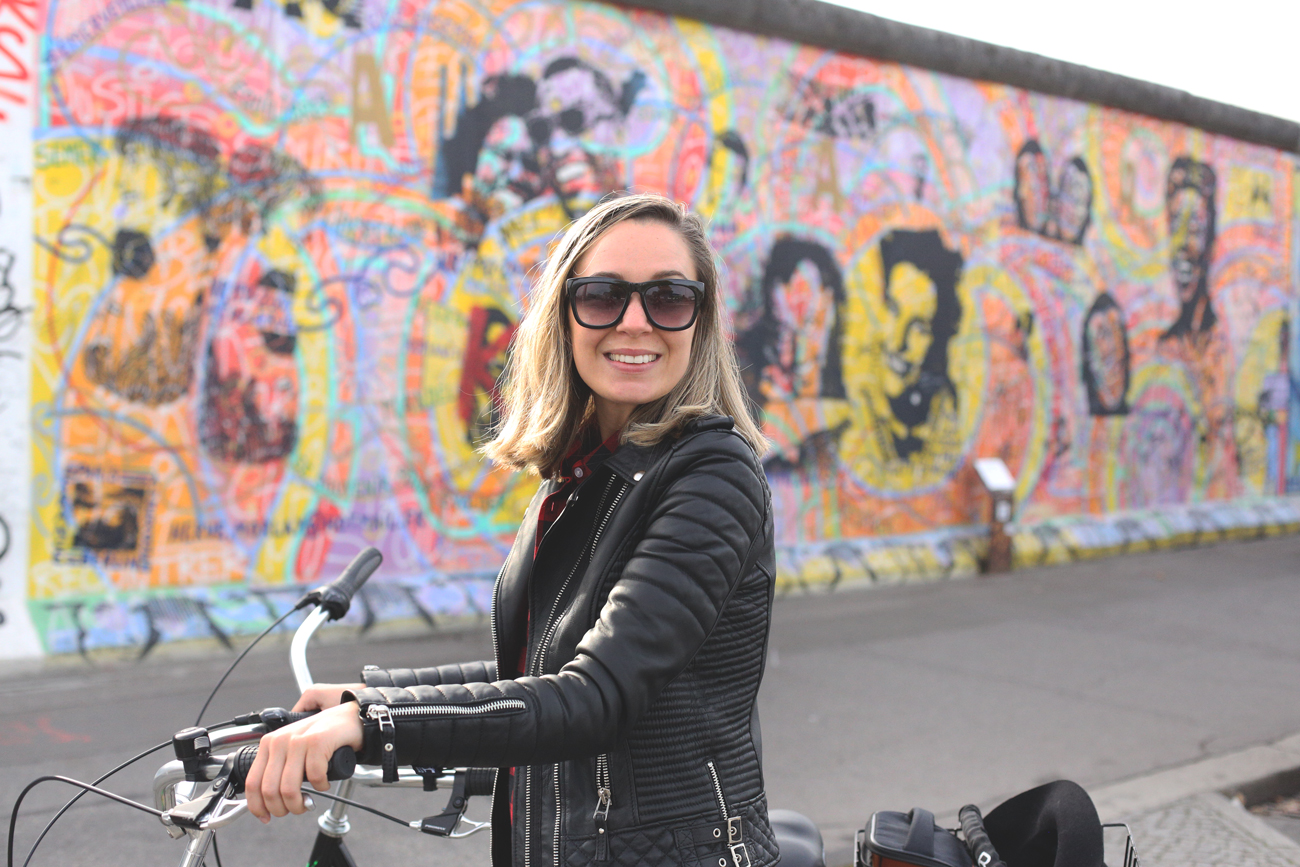 Berlín, bolso piel, bolso negro, lusstra, viaje europa, paseo en bici, fashion blog, blog de moda, style and trendy, 