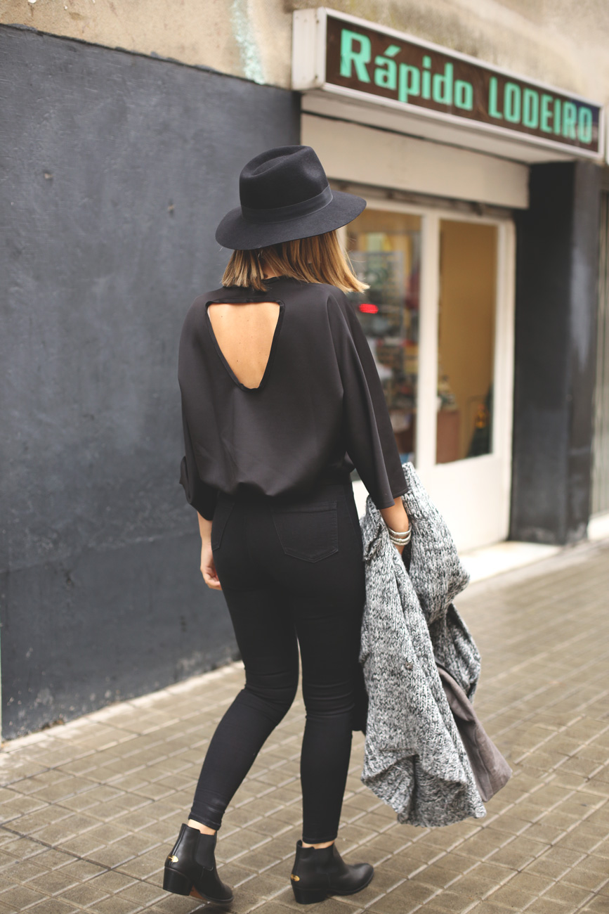 my showroom, black jumpsuit, sudadera ebay, total black, look invierno, blog de moda, street style, 