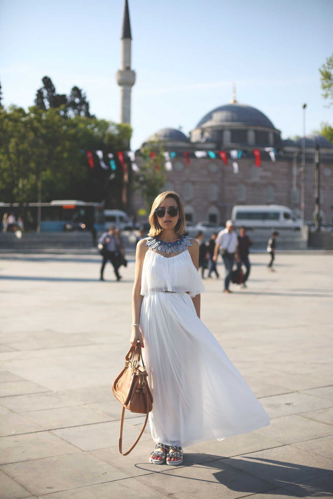 Istanbul - White Dress | My Showroom